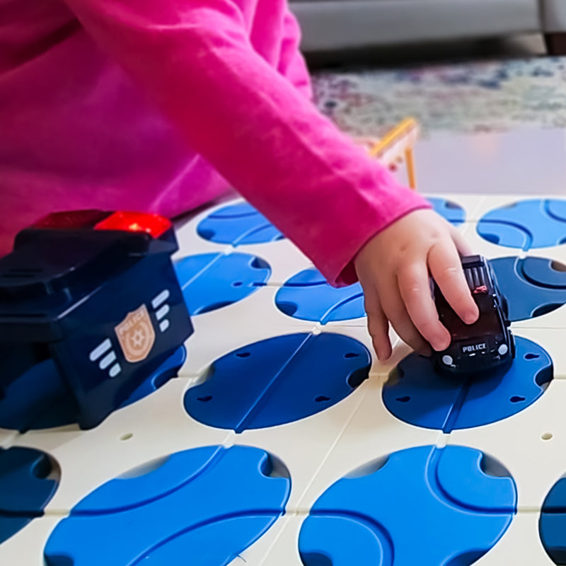 A-Maze Tracks | DIY Track Maze Set With Battery Powered Vehicle